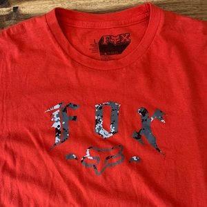 Mens Fox T-shirt size Large